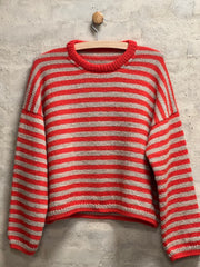 Butiksmodel | Petiteknit | Olga Sweater