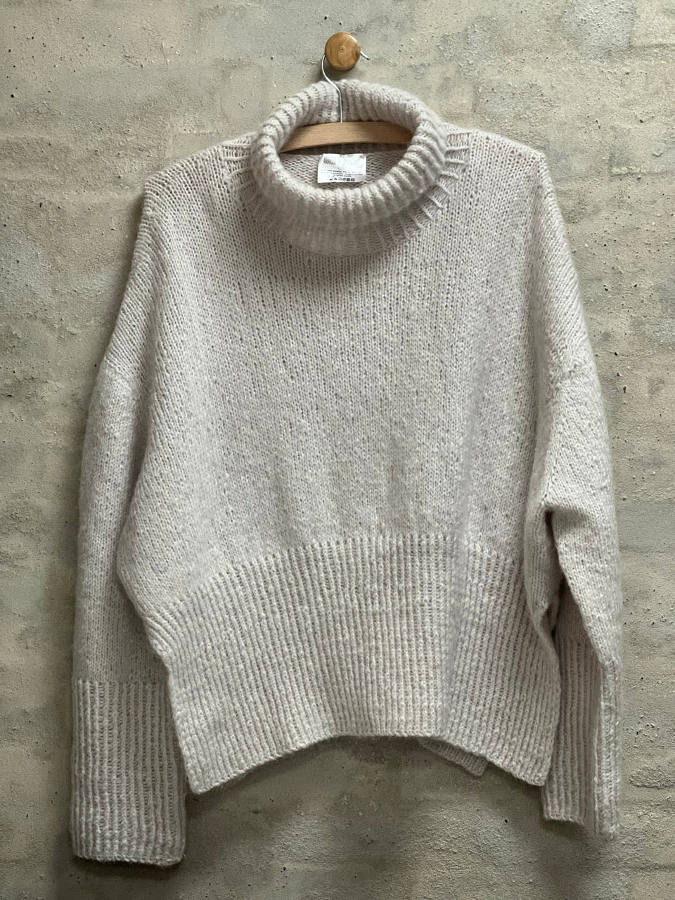 Butiksmodel | Sandnes | Abby Sweater